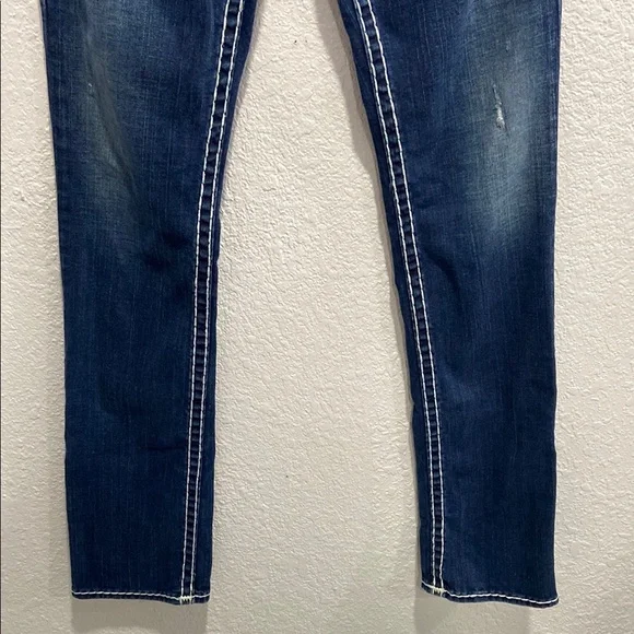True Religion Blue Boot Leg (flared) Jeans with Contrast Stitching - Picture 7 of 7